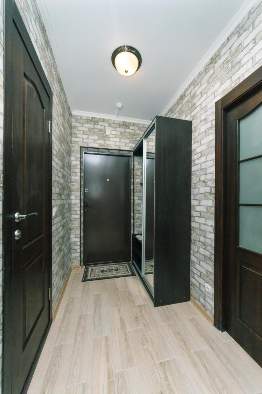 Poznyaky Apartments Patriotika Kijev Kültér fotó